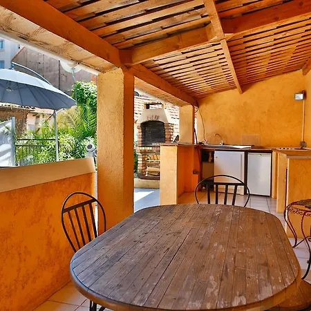 Lofts Duplex Et Triplex Vieux Port Apartmán *